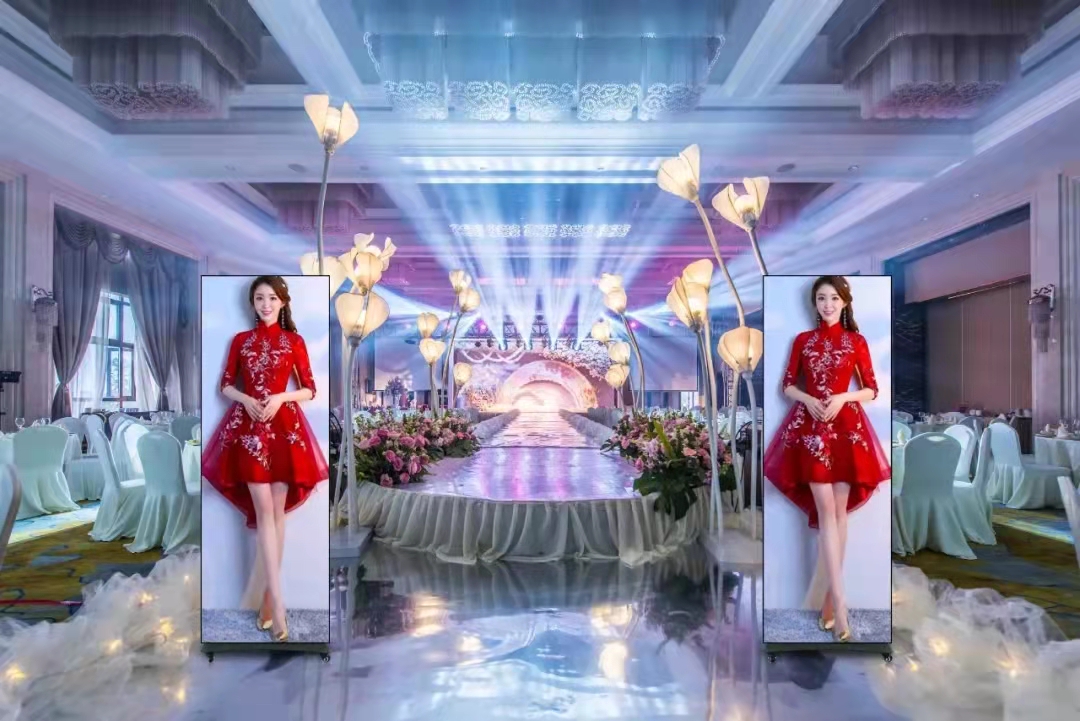 Digital Led Poster Screen 640x1920mm Standing Led Display