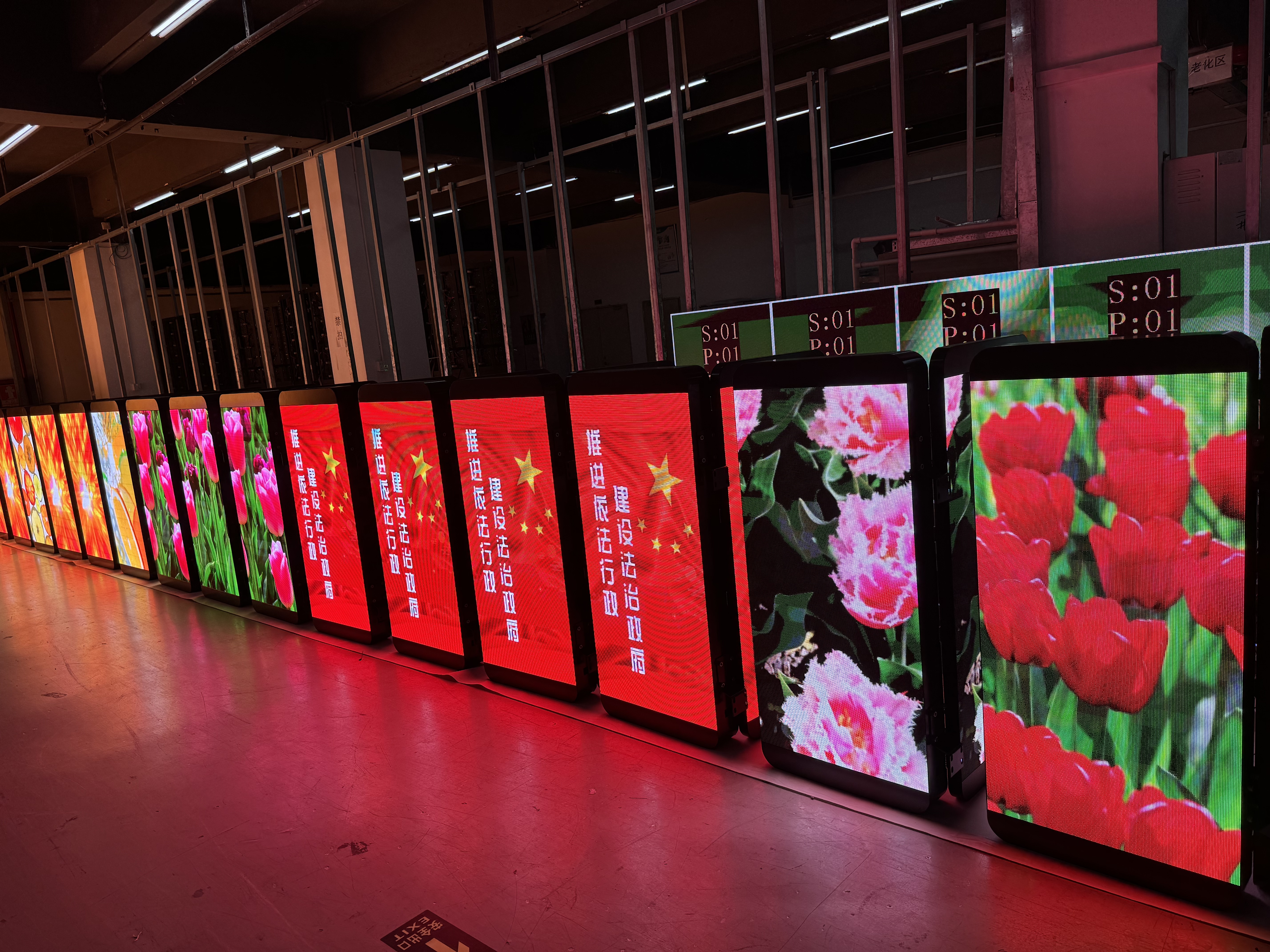 Outdoor street pole led screen P3.84 Street lighting pole led display