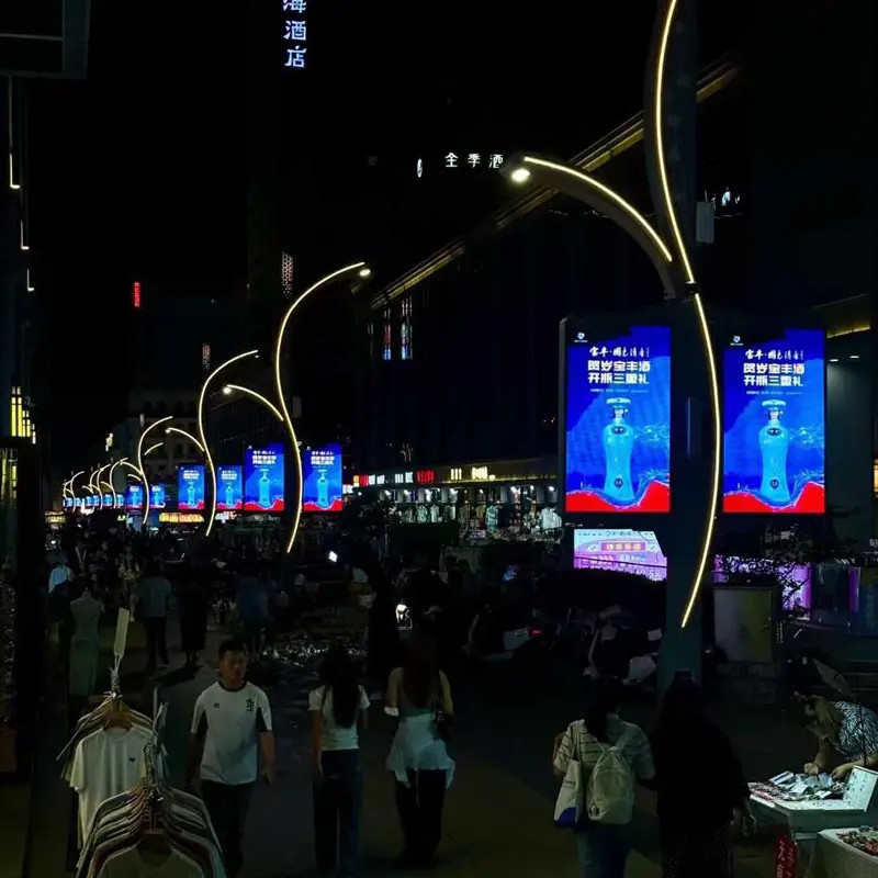  outdoor street lighting pole led display P4 Light Pole Led Screen