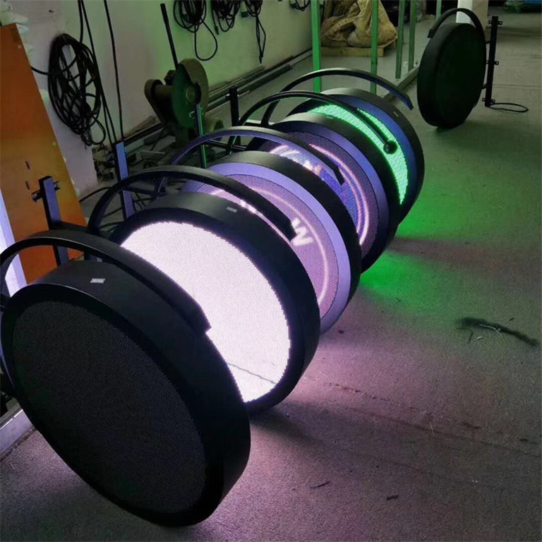  Double-Sided Waterproof P4 LED Display Outdoor Circular LED Screen