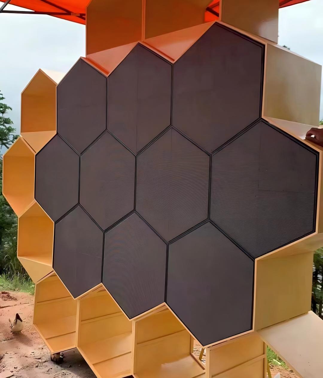 Outdoor P3 Hexagonal LED Display Screen