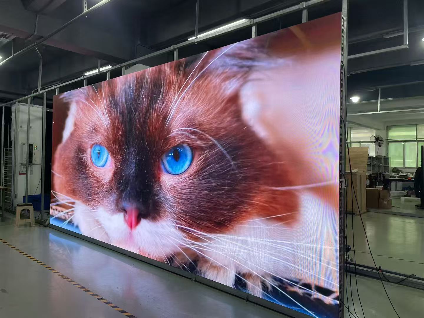 GOB-P2.5 Indoor HD led display screen-South Korea