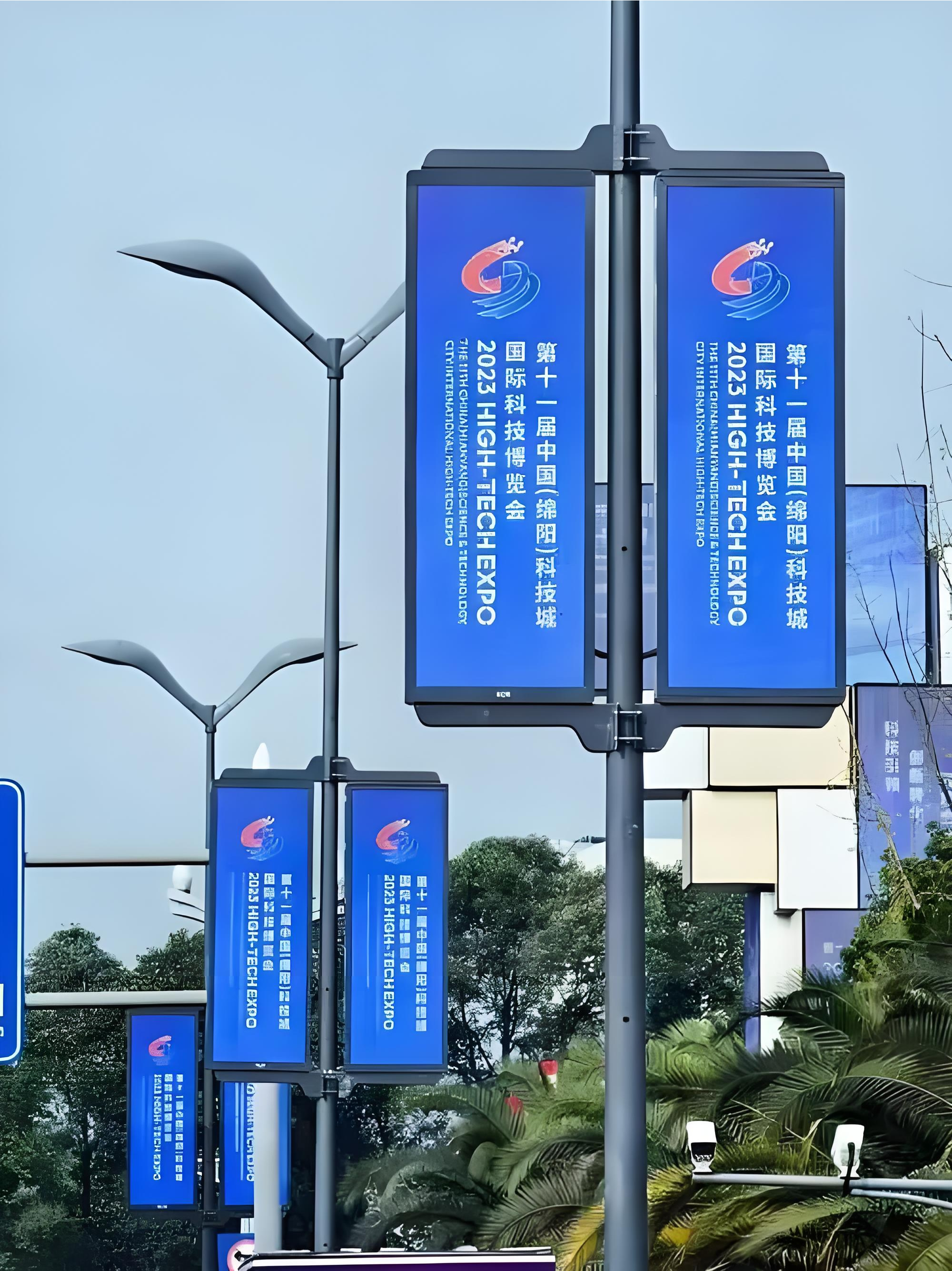 Outdoor Street Light Pole LED Display